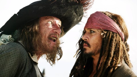 Pirati dei Caraibi, Geoffrey Rush riflette sul reboot: "Johnny Depp è insostituibile"
