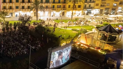 La 7ª edizione del Pop Corn Festival all'Argentario: Andrea Dianetti presenta le serate, attesi Yvonne Sciò e Federico Moccia