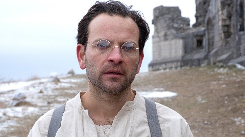 Campo di Battaglia: il trailer del film di Gianni Amelio con Alessandro Borghi e Gabriel Montesi in concorso a Venezia