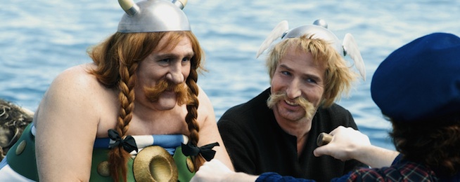 Asterix e Obelix al servizio di Sua Maestà - la recensione del film