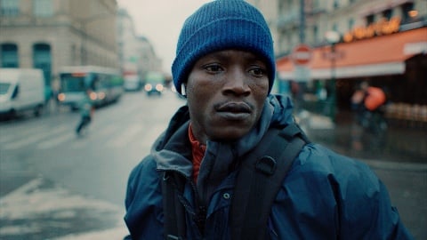 La storia di Souleymane: la recensione del flilm di Boris Lojkine premiato a Cannes