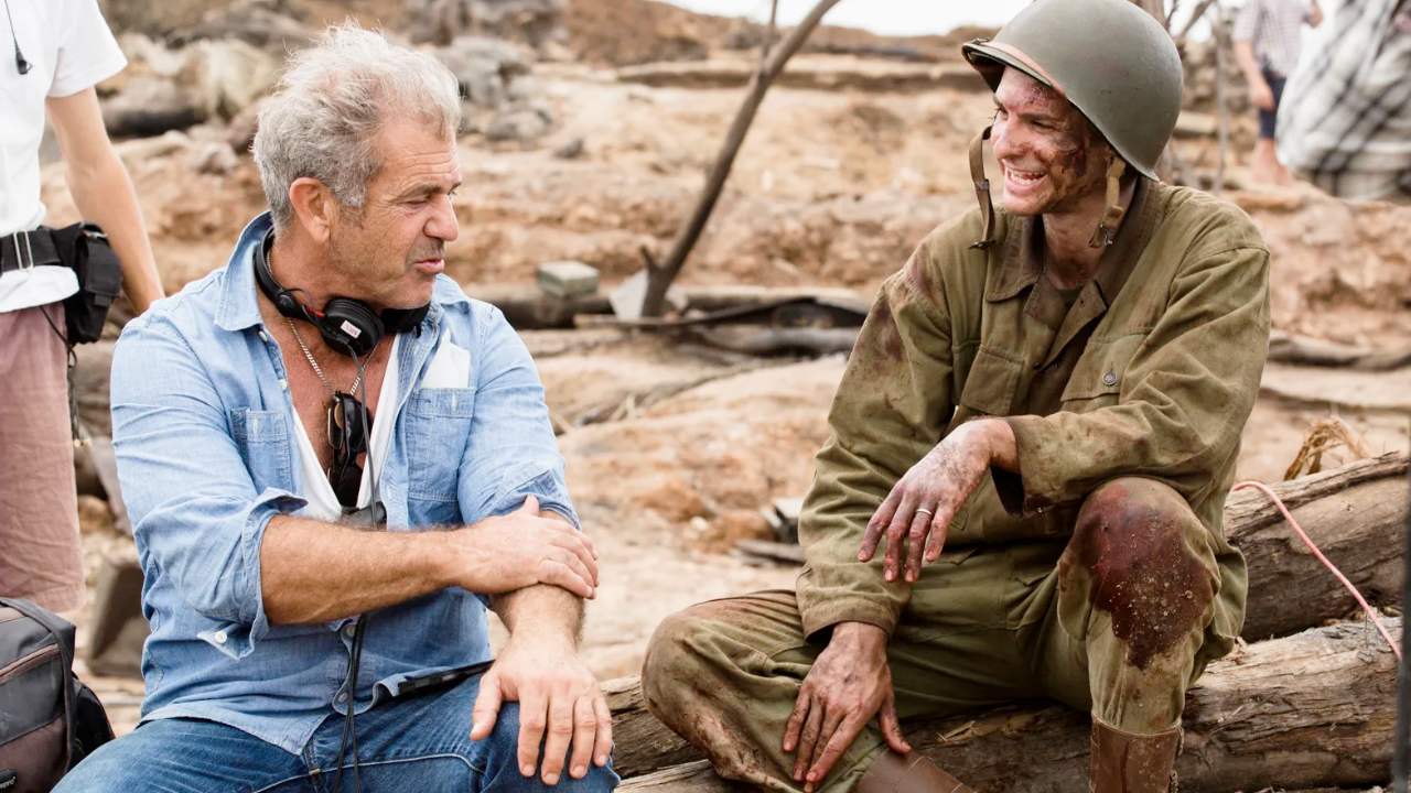 Andrew Garfield difende Mel Gibson: "Tutti meritano una seconda occasione, lui merita di fare film"