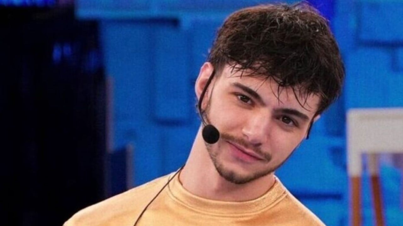 Amici 23, Nicholas Borgogni in tour con Laura Pausini: l