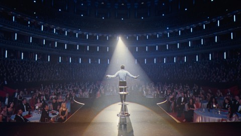 Robbie Williams sta arrivando in Italia: Partecipa all'anteprima speciale di Better Man!