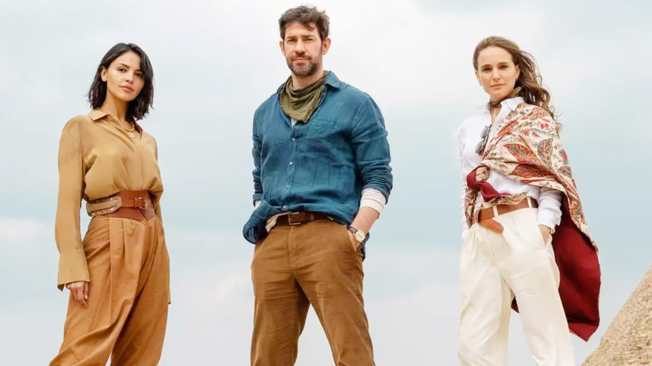 Fountain of Youth, le foto con John Krasinski e Natalie Portman che rileggono Indiana Jones, con la regia di Guy Ritchie