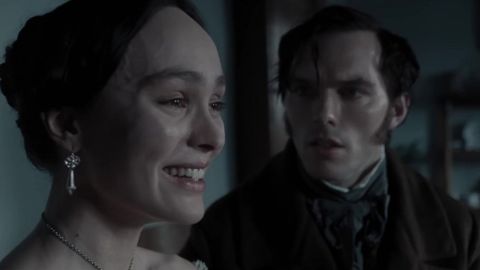 Nosferatu, Nicholas Hoult spaventato dal vampiro di Bill Skarsgård: "È molto intimidatorio"