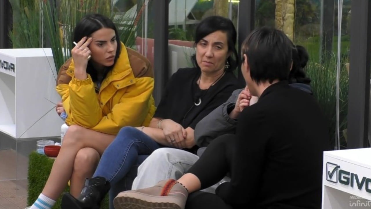 Grande Fratello, Shaila Gatta contro Stefania Orlando: "La coppia le fa paura"