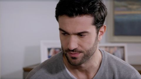 Un Posto al Sole Anticipazioni 6 febbraio 2025: Damiano distrutto dalla  denuncia mentre Manuela difende Jimmy!