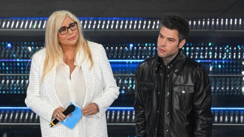 Sanremo 2025, Fedez replica ai rumors sulle barre per Angelica Montini e svela: "Questo Sanremo è l'inizio di una nuova vita"