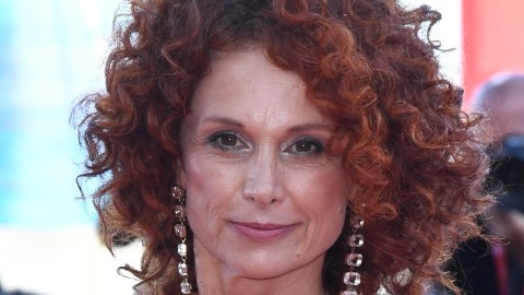 Grande Fratello, Beatrice Luzzi si difende dalle critiche rivoltele ...