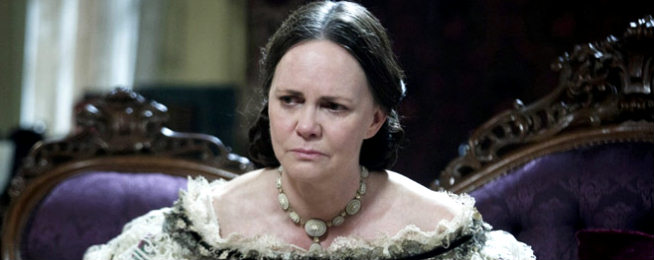 Lincoln: la nostra intervista alla first lady Sally Field