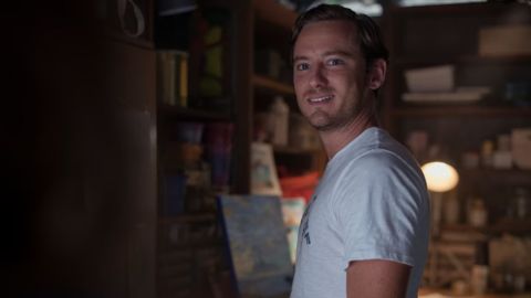 Creature luminose, Lewis Pullman si aggiunge al film con Sally Field