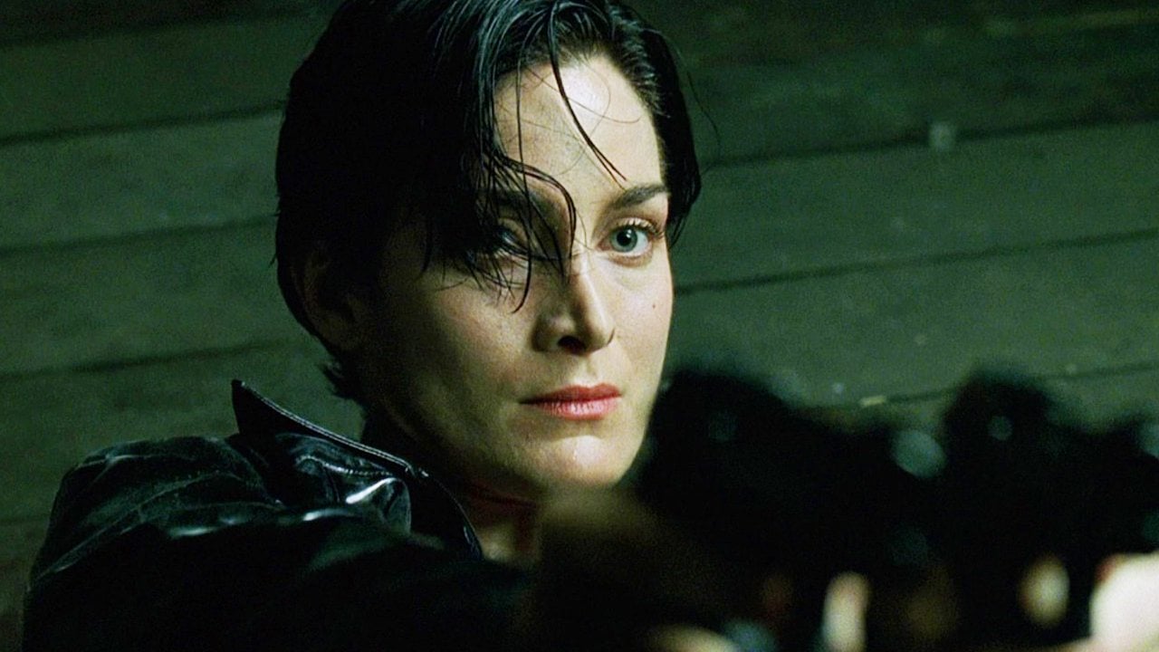 Carrie Ann Moss e la carriera dopo Matrix: "Questo non è un ambiente per tutti, devi essere realista"