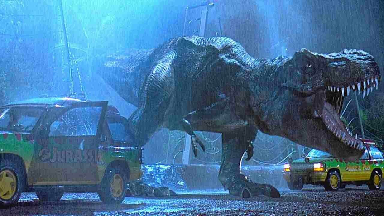 Jurassic Park, Steven Spielberg stava per rovinare tutto: i dinosauri dovevano essere completamente diversi!