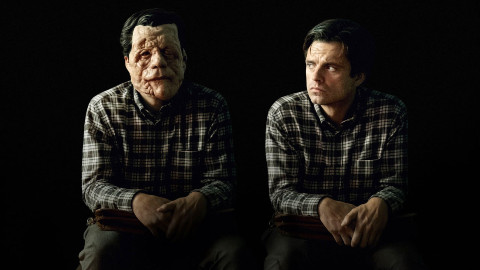 A Different Man, una clip in anteprima esclusiva del film con Sebastian Stan