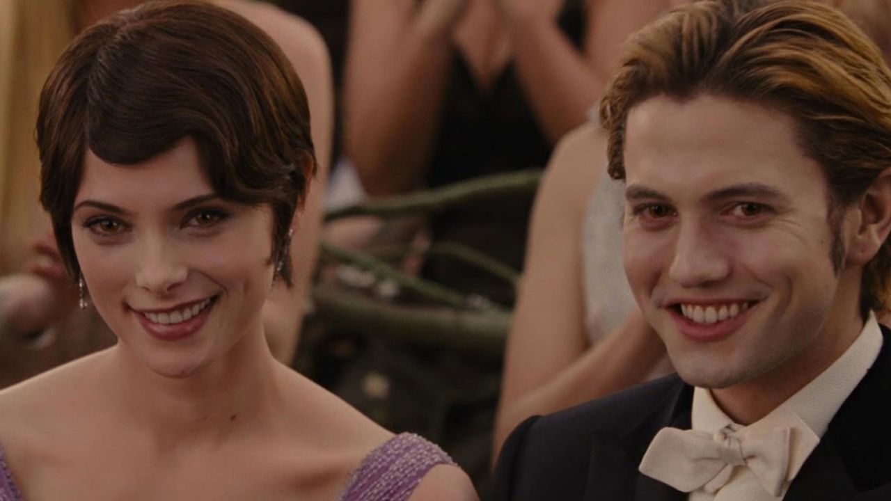 Twilight, Jackson Rathbone e Ashley Greene rivelano dove sono Jasper e Alice nel 2025