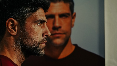 Protagonista de L'Ultima Sfida, Gilles Rocca ripensa al passato: "Se non hai una ferita, questo mestiere non lo puoi fare"