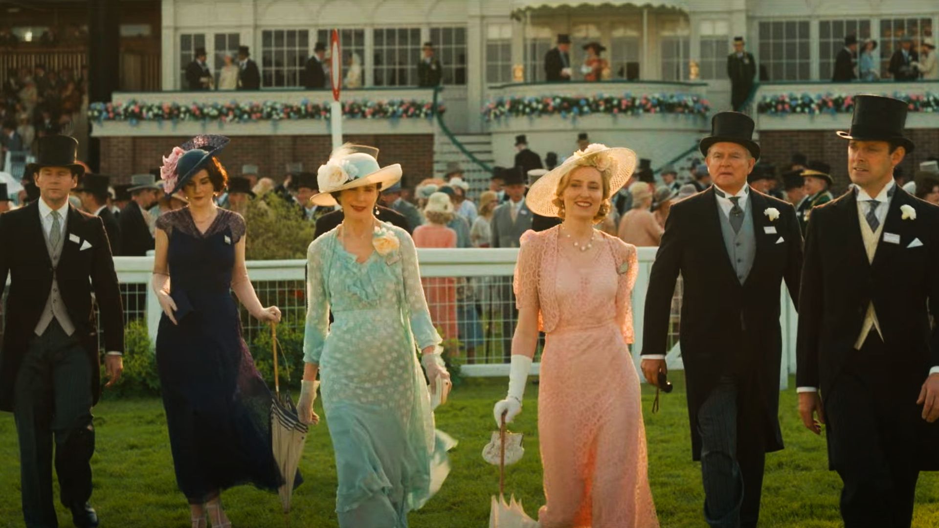 Downton Abbey 3 Il Gran Finale, ecco finalmente il primo trailer del capitolo conclusivo Downton Abbey 3 Il Gran Finale, ecco finalmente il primo trailer del capitolo conclusivo