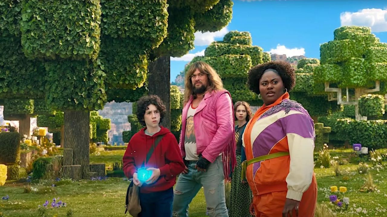 Un Film Minecraft, la scena più esilarante del film è stata scritta da Jason Momoa