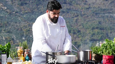 Cucine da Incubo: Antonino Cannavacciulo arriva in Ciociaria per la Seconda Puntata della Nuova Stagione