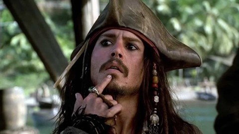 Pirati dei Caraibi 6, Johnny Depp "vicino a un accordo" e sceneggiatura pronta: gli ultimi aggiornamenti