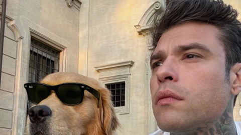 Fedez furioso per i nuovi commenti di Marco Travaglio: tira in ballo anche Chiara Ferragni