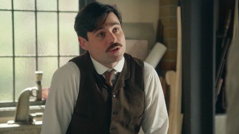 La Promessa Anticipazioni 8 maggio 2025: Manuel sconvolge Jana, vuole rimandare le nozze!