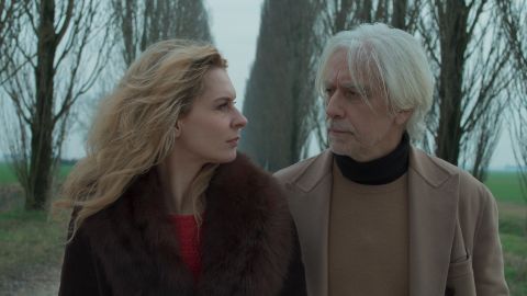 L'Isola degli Idealisti: la nostra intervista video a Tommaso Ragno e Elena Radonicich, protagonisti del film