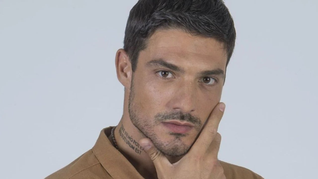Grande Fratello, Lorenzo Spolverato ha raccontato cosa è successo con Javier e Helena dopo la fine del reality Grande Fratello, Lorenzo Spolverato ha raccontato cosa è successo con Javier e Helena dopo la fine del reality