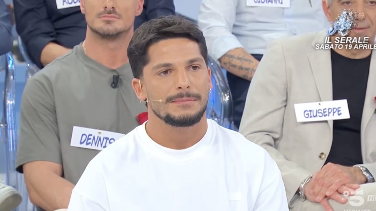 Uomini Donne da Comingsoon.it uomini e donne anticipazioni gianmarco steri pronto alla scelta due coppie del trono over lasciano insieme il programma