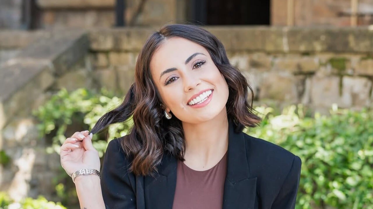 Uomini e Donne, Chiara Rabbi confessa: "Mio padre ha subito violenza psicologica da mia madre" Uomini e Donne, Chiara Rabbi confessa: "Mio padre ha subito violenza psicologica da mia madre"