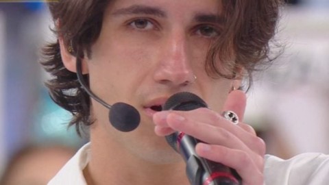 Amici 24, Jacopo Sol replica alle critiche: "Mi dispiace per chi sta cercando di metterci contro, ma..."