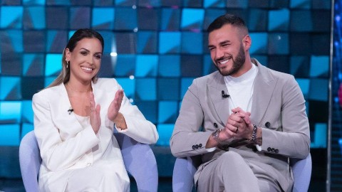 Uomini e Donne, Claudia Dionigi è in dolce attesa per la seconda volta: il tenero annuncio con Lorenzo Riccardi 