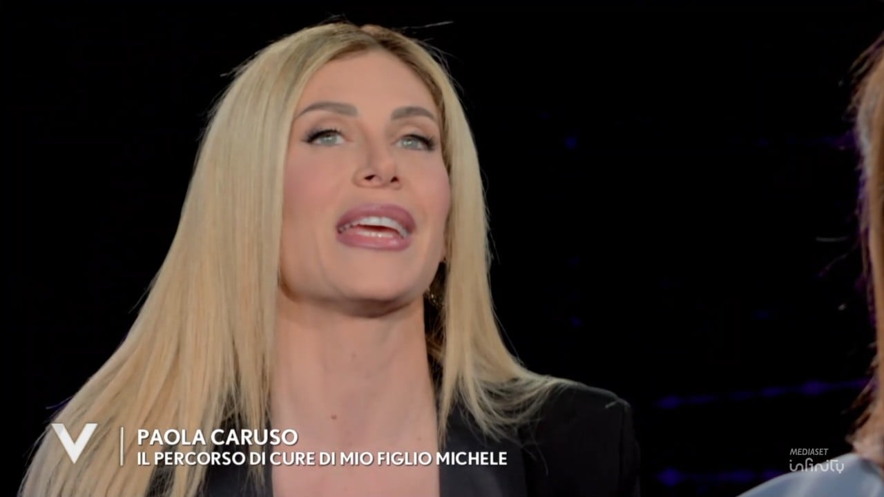 Verissimo, Paola Caruso svela: "Il matrimonio con Gianmarco? Annullato, eravamo in 4 in questa storia" Verissimo, Paola Caruso svela: "Il matrimonio con Gianmarco? Annullato, eravamo in 4 in questa storia"