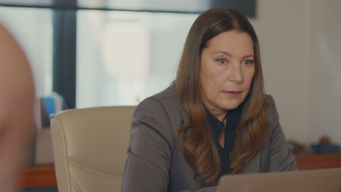 Tradimento Anticipazioni 14 maggio 2025: Guzide incontra il presunto figlio biologico! 