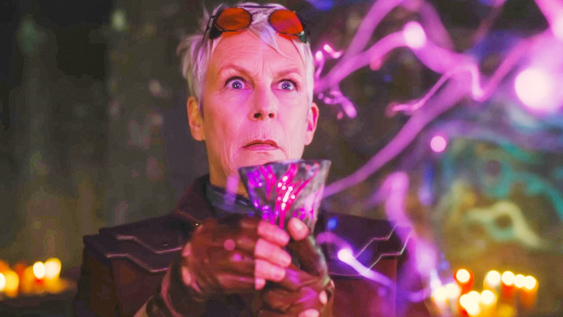 Jamie Lee Curtis affronta Mark Zuckerberg per la rimozione di un suo finto video da Instagram, generato con l Jamie Lee Curtis affronta Mark Zuckerberg per la rimozione di un suo finto video da Instagram, generato con l