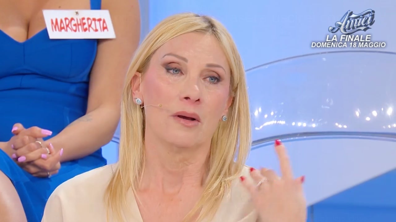 uomini e donne l opinione della puntata sabrina in una valle di lacrime i suoi ex trovano l amore non con lei da Comingsoon.it uomini e donne l opinione della puntata sabrina in una valle di lacrime i suoi ex trovano l amore non con lei