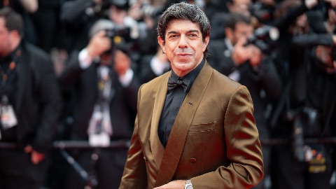 Pierfrancesco Favino e la difficoltà di un padre con un figlio adolescente