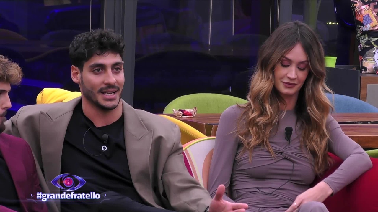 Grande Fratello, Helena Prestes e Javier Martinez in crisi? La modella rivela come stanno le cose Grande Fratello, Helena Prestes e Javier Martinez in crisi? La modella rivela come stanno le cose