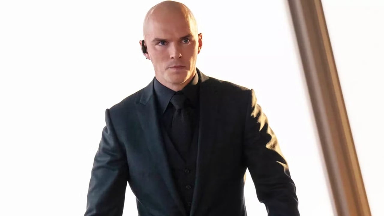 superman nuove foto di lex luthor che per nicholas hoult in fondo ha ragione ad avercela con clark kent