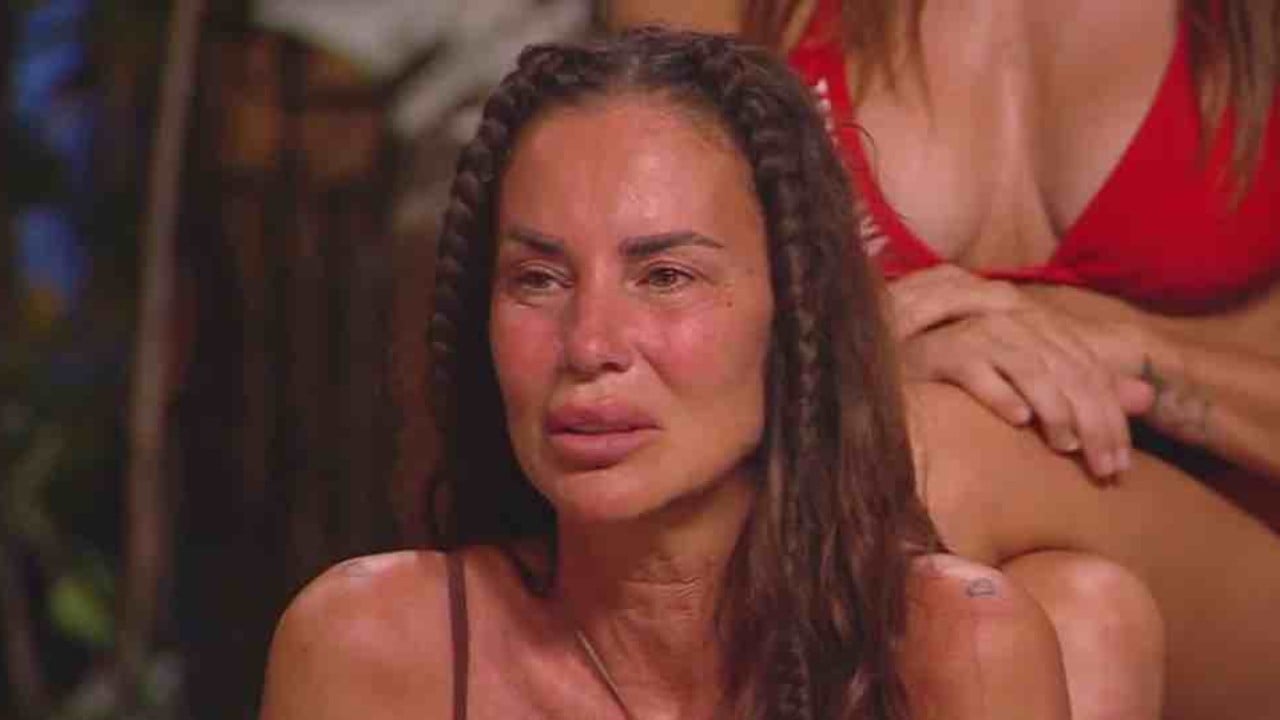 isola dei famosi parla il fratello di antonella mosetti la malattia del padre le ha fatto male 
