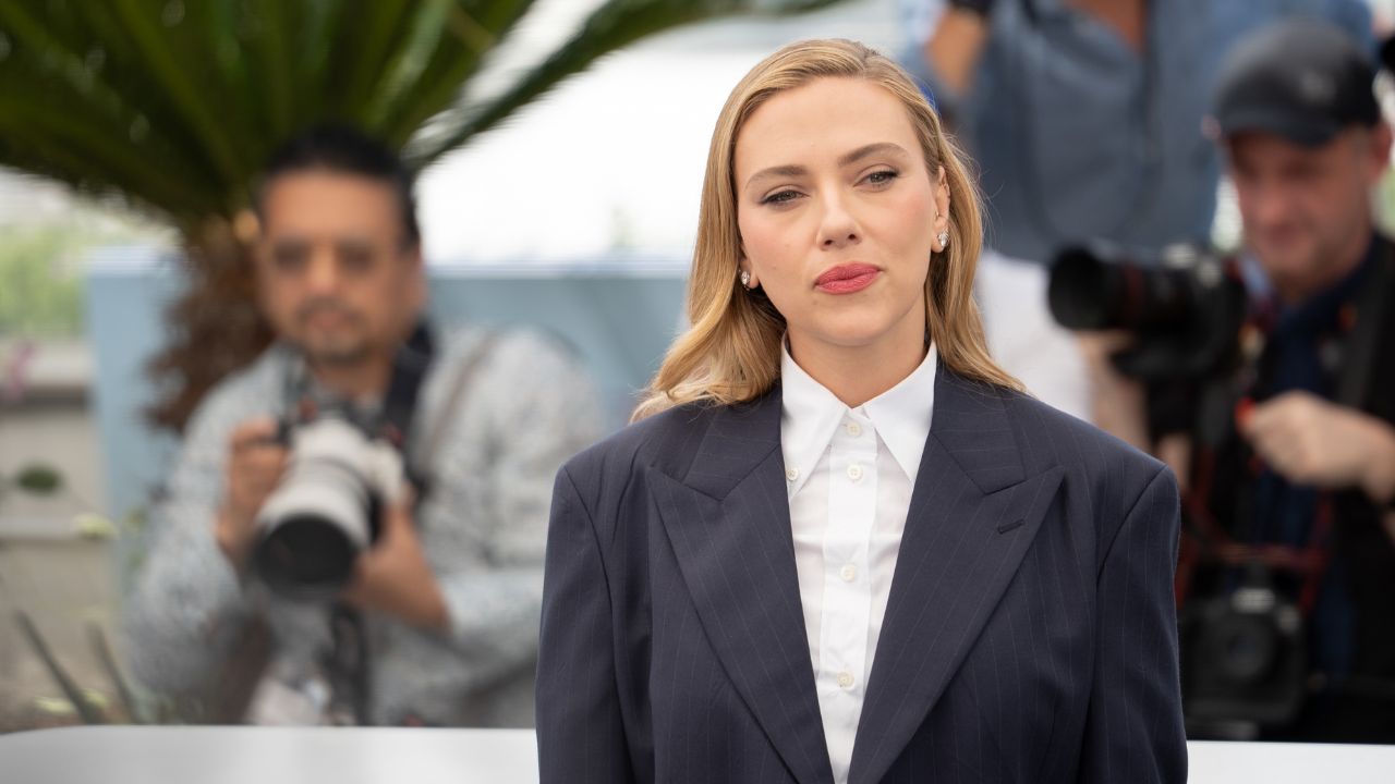 Marvel, Scarlett Johansson vorrebbe tornare nel MCU ma come regista