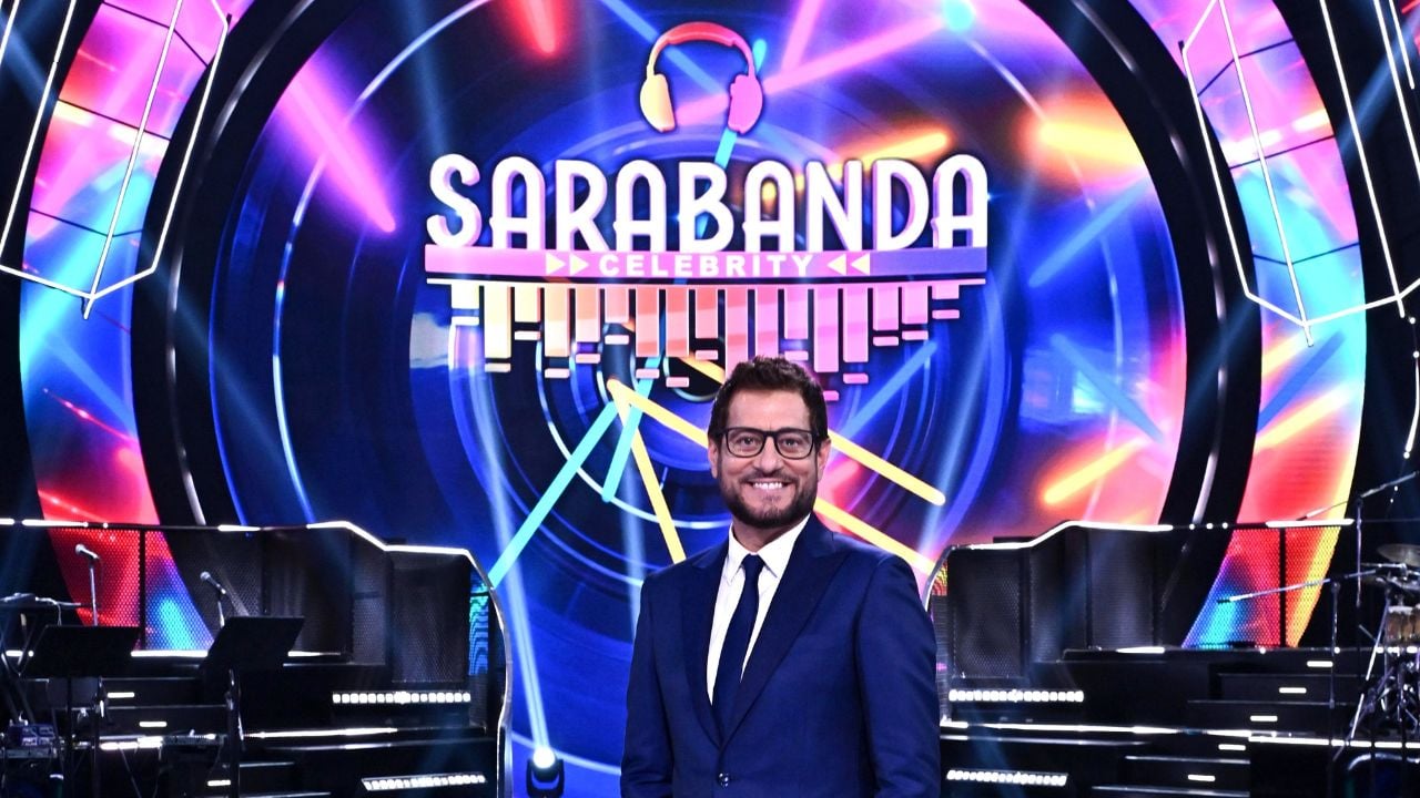 sarabanda celebrity stasera su italia1 torna il leggendario game show condotto da enrico papi da Comingsoon.it sarabanda celebrity stasera su italia1 torna il leggendario game show condotto da enrico papi