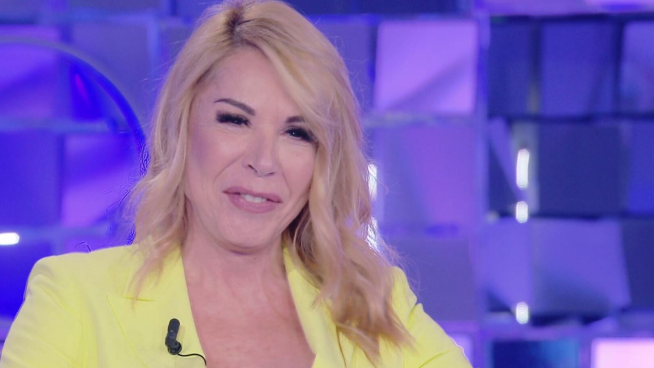 amici 24 anna pettinelli in trigno ho visto subito il talento la storia con chiara si amano tanto da Comingsoon.it amici 24 anna pettinelli in trigno ho visto subito il talento la storia con chiara si amano tanto