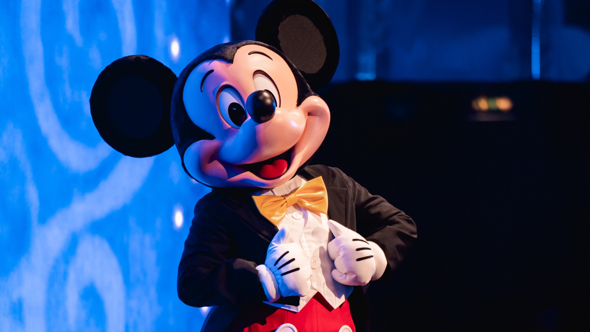 disney italia showcase da follemente a avatar i film in arrivo