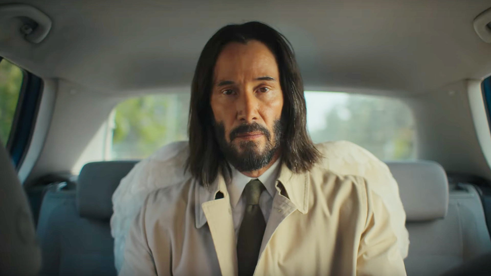 good fortune il trailer ufficiale del film in cui keanu reeves è un angelo pasticcione da Comingsoon.it good fortune il trailer ufficiale del film in cui keanu reeves è un angelo pasticcione