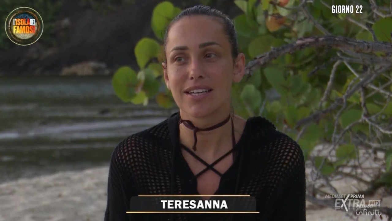isola dei famosi teresanna pugliese si sbilancia sui nuovi naufraghi jasmine jey lillo e ahlam ecco cosa ha rivelato