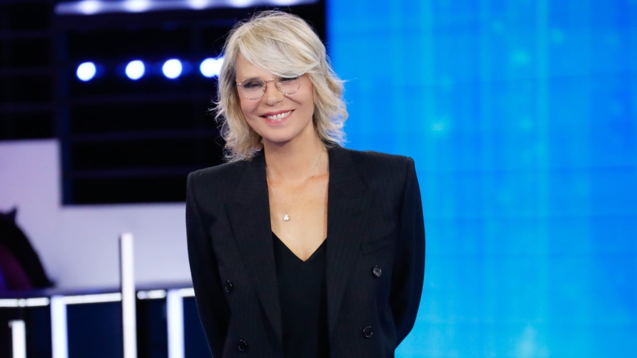 amici 24 maria de filippi mi ha spronato a essere autentico e senza filtri parla un ex amato allievo