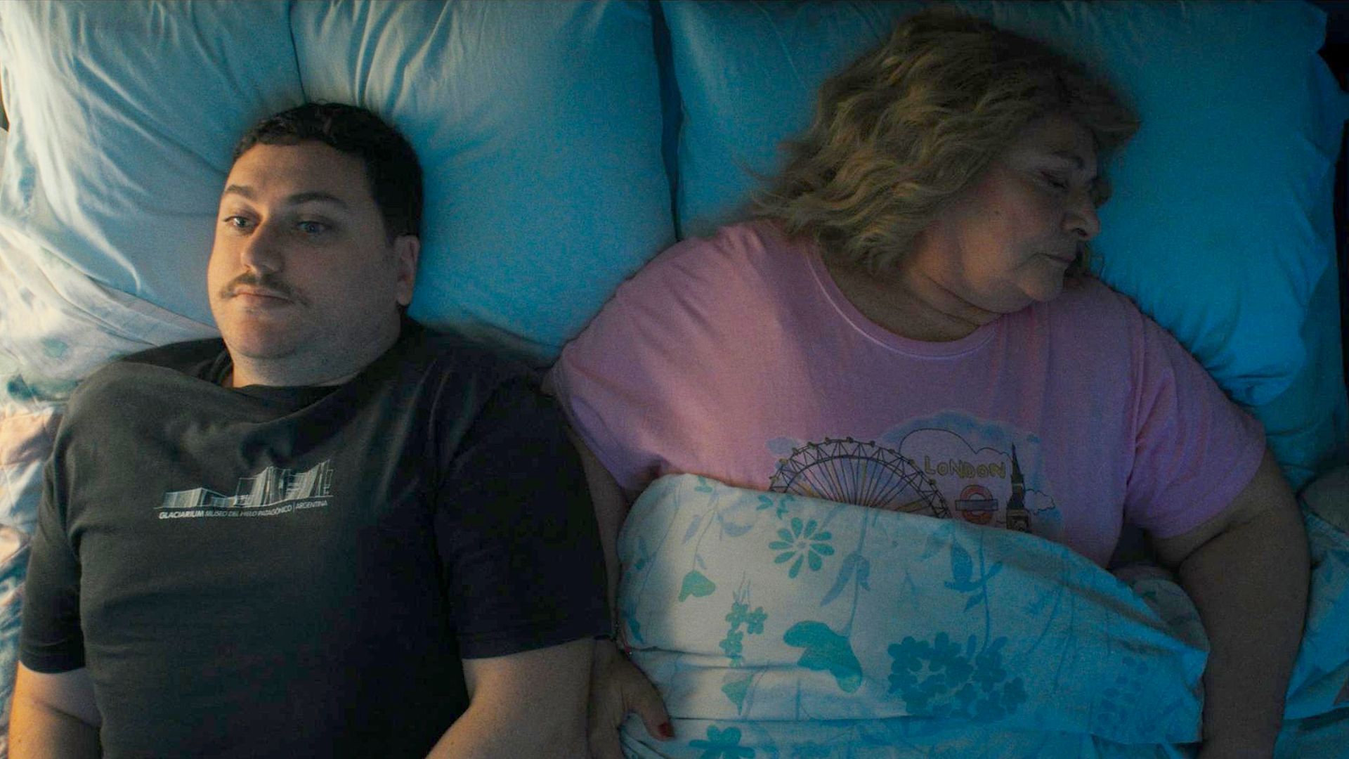 la domenica muoiono più persone ecco il trailer del film in arrivo al cinema