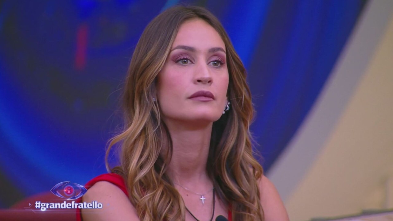 grande fratello ritorno di fiamma tra helena prestes e il suo ex fidanzato carlo motta svela la verità sui social